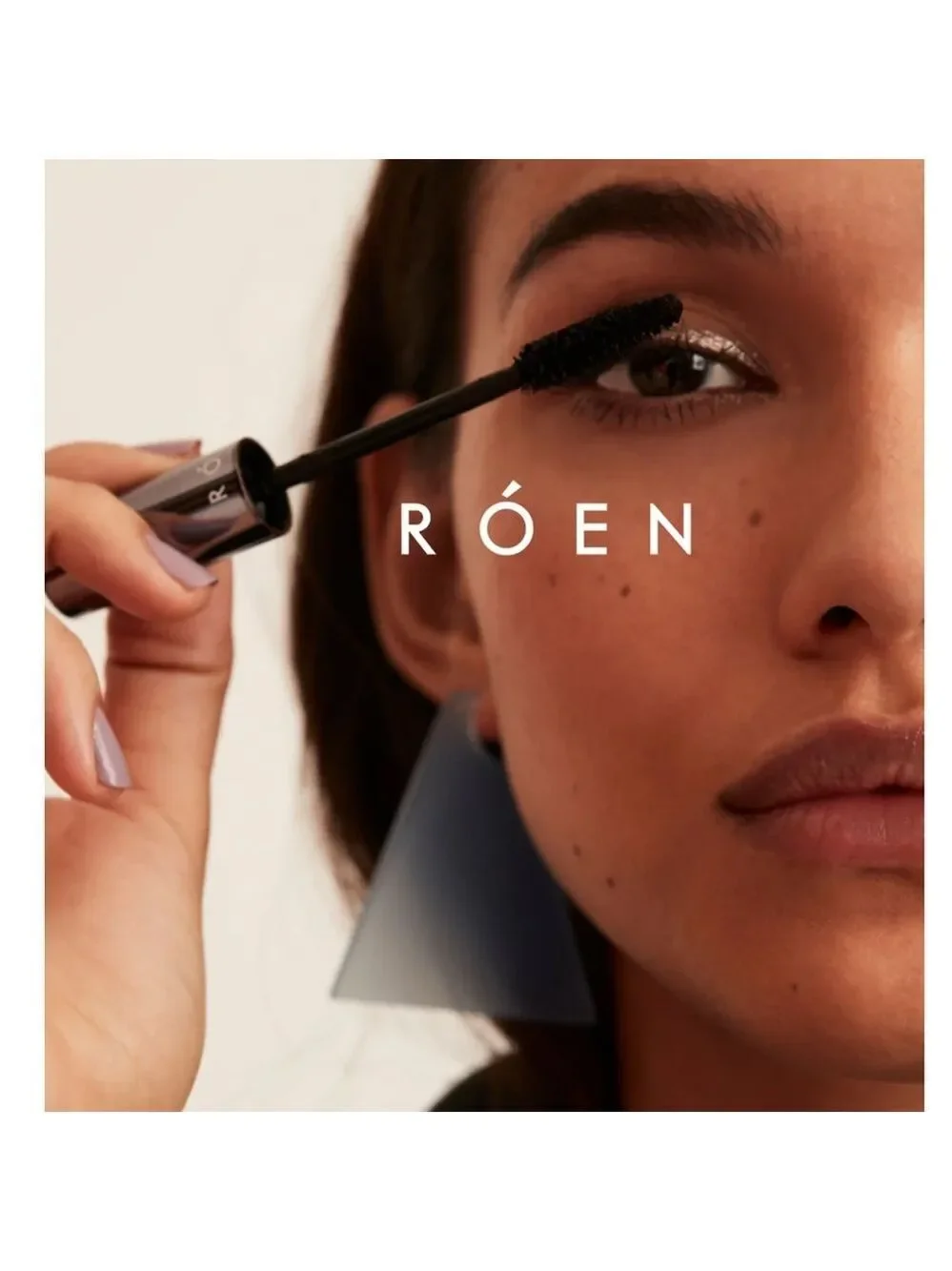 Roen Black Noir Cake Mascara